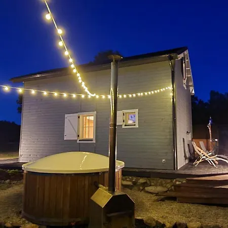 Holiday home Z Sauna I Balia Jakuzii W Gluszy *