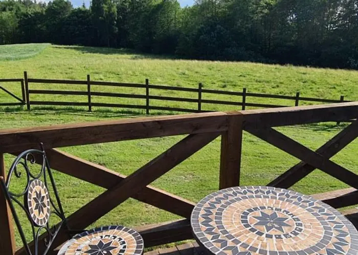 Holiday home Z Sauna I Balia Jakuzii W Gluszy